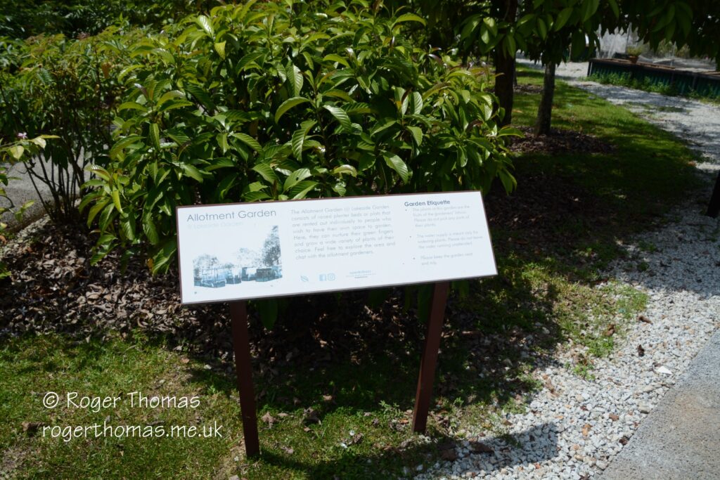 Juron Lake Gardens 027